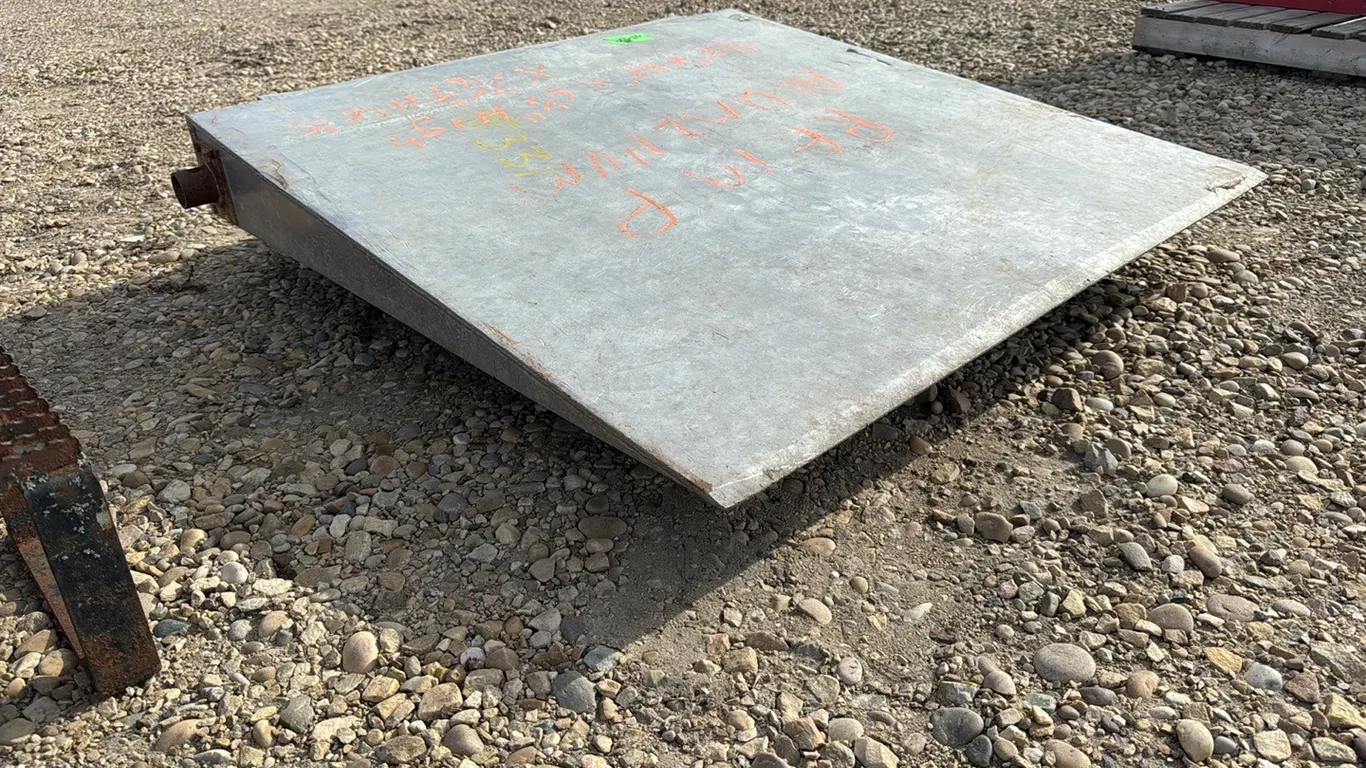 Ramp Aluminium 4' x 4' x6'1/2 x 7/16 Thick, Marked 160 (P10-R5-E-S11)