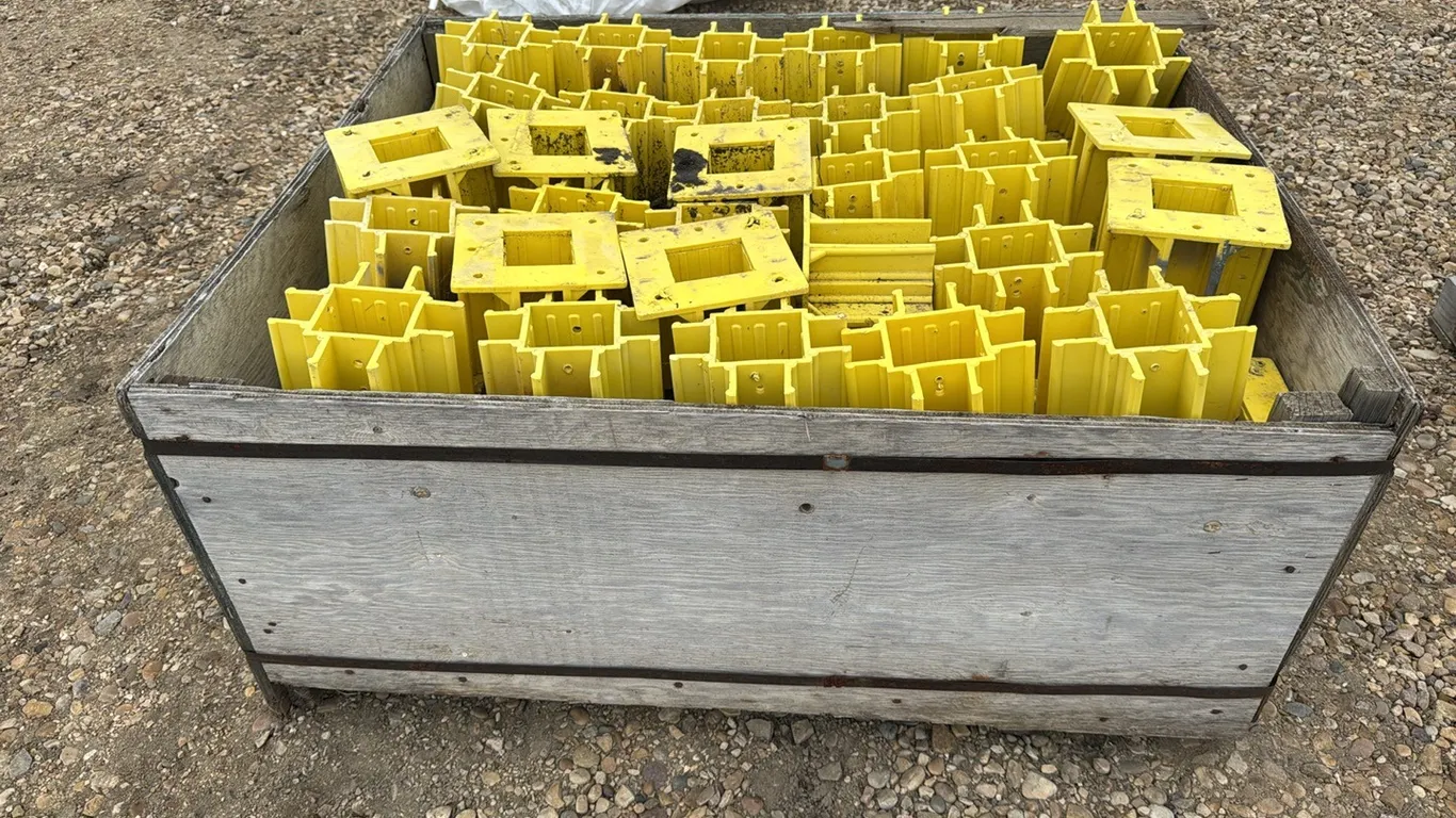 Box of 4x4 Foundation Blocks (P10-R5-E-S84)