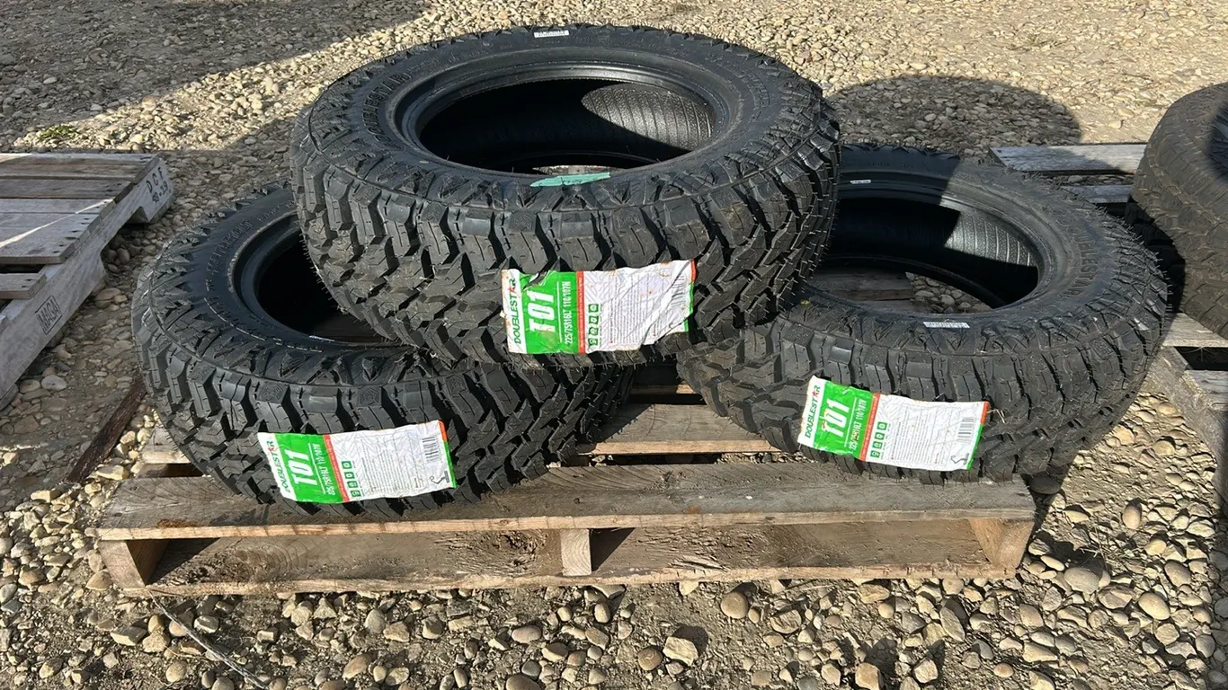 3 Qty Tires 225/75/16LT Double Star (P10-R10-E-S84)