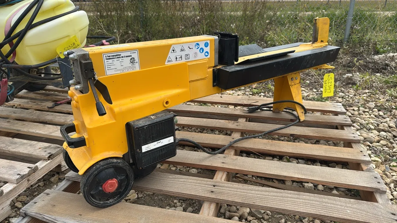 Yellow Log Splitter (P10-R1-S2347)