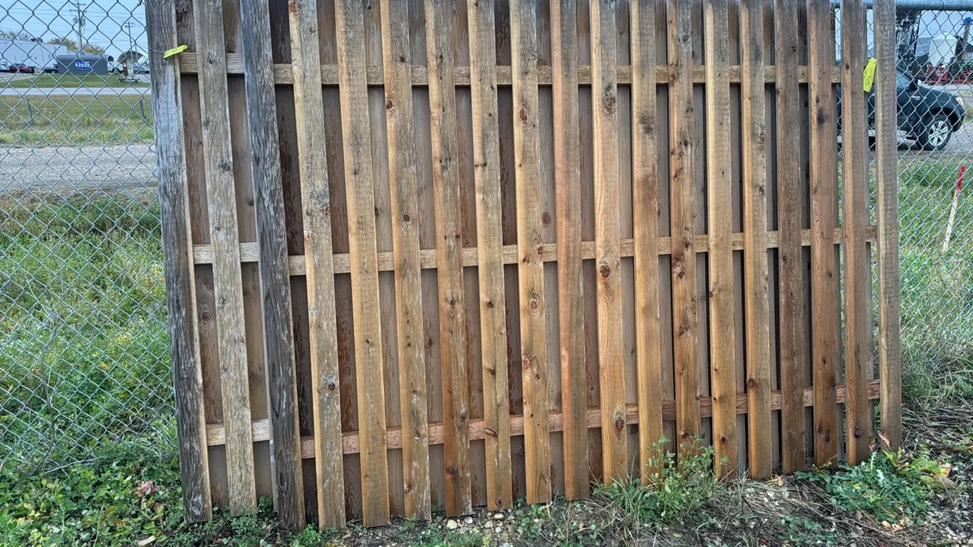 2 Qty Red Cedar Fence Panels 4' H x 8' W (P10-R1-S1405)