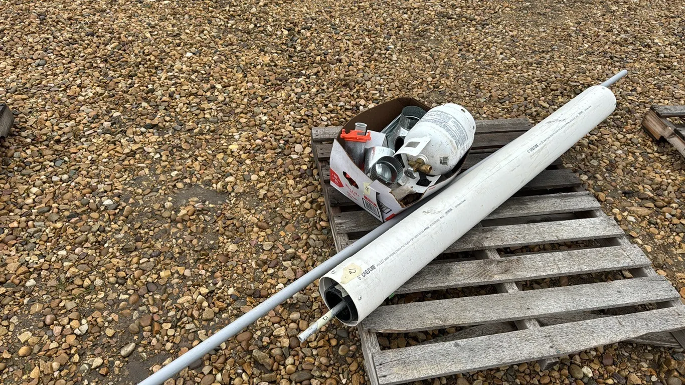 Various Plumbing Pipe and Parts (P10-R8-E-S376)