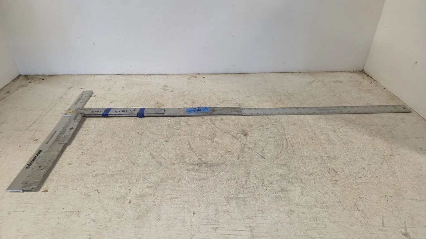 3 Builder Square in Various Sizes, Includes Benchmark Drywall T-Square, Marked 62 (P9-L-S11)