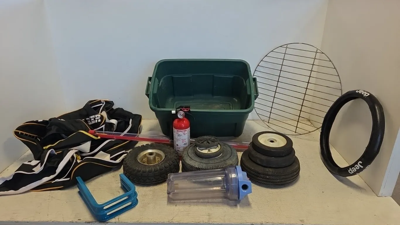 Hockey Bag, Wheels, Water Filter Brackets and More (P9-E-S315)