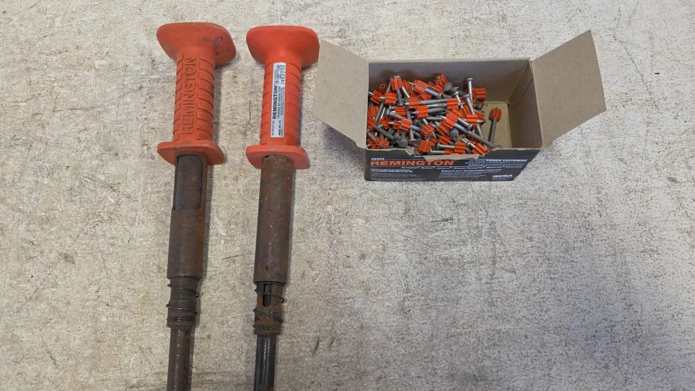 2 Power Fastener Tools and Fasteners (P9-E-S315)