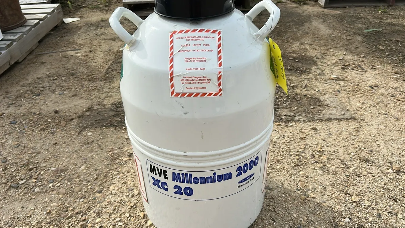 Semen Tank (P9-Out-I-S2079)