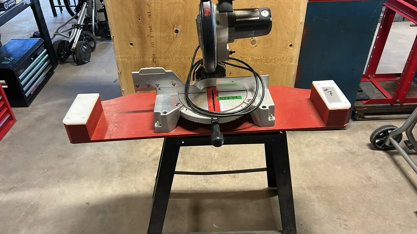 Craftsman Mitre Saw & Stand w/ Laser, 10", Marked 7 (P9-FL-S2279)