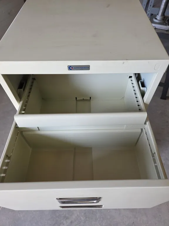 File Cabinet 4 Drawer, Letter Size, No Keys, Marked 93 (P9-FL-S1955)