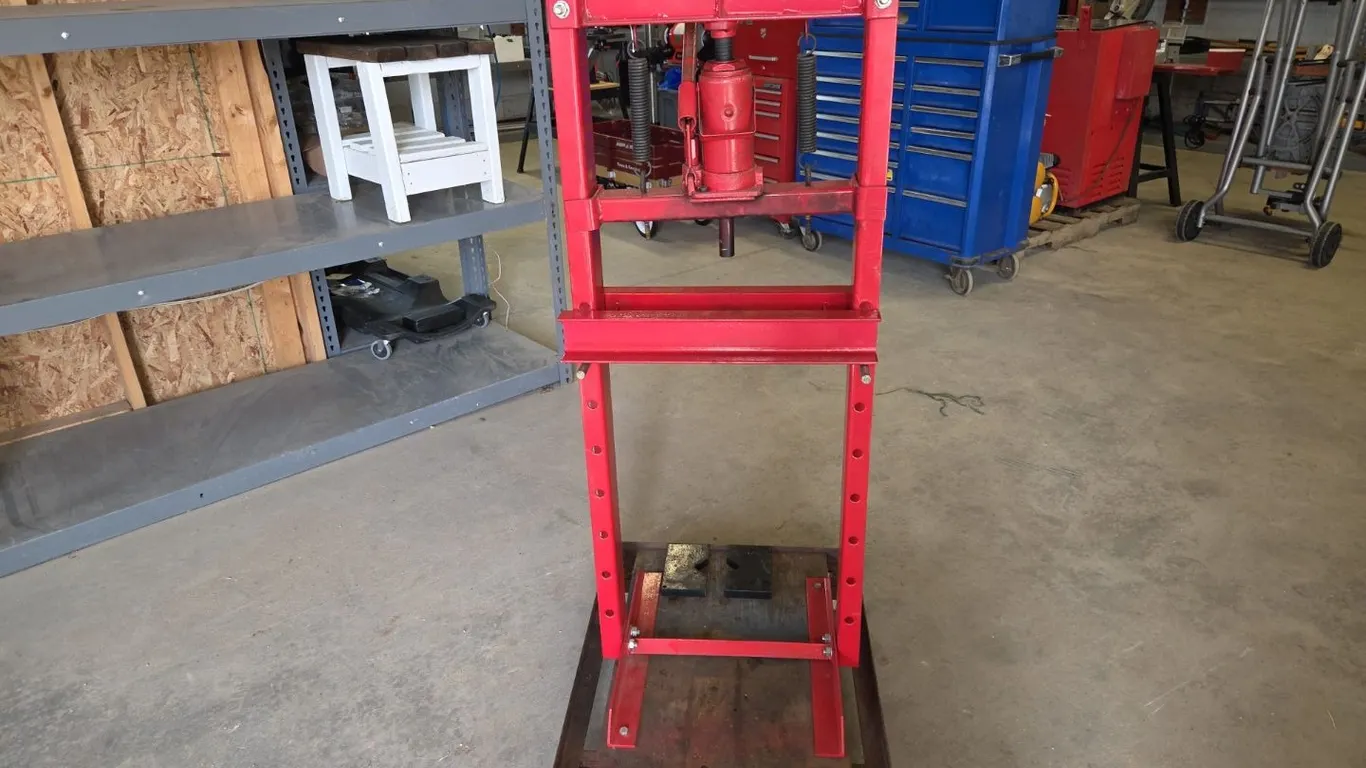 Power Fist Shop Press ½ Ton, Marked 32 (P9-FL-S11)