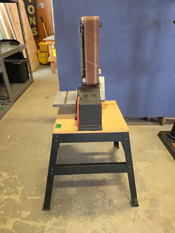 Can Wood Belt & Disc Sander c/w 4 New Sanding Belts, Stand & Sandpaper Eraser, Marked 5 (P9-FL-S1955)