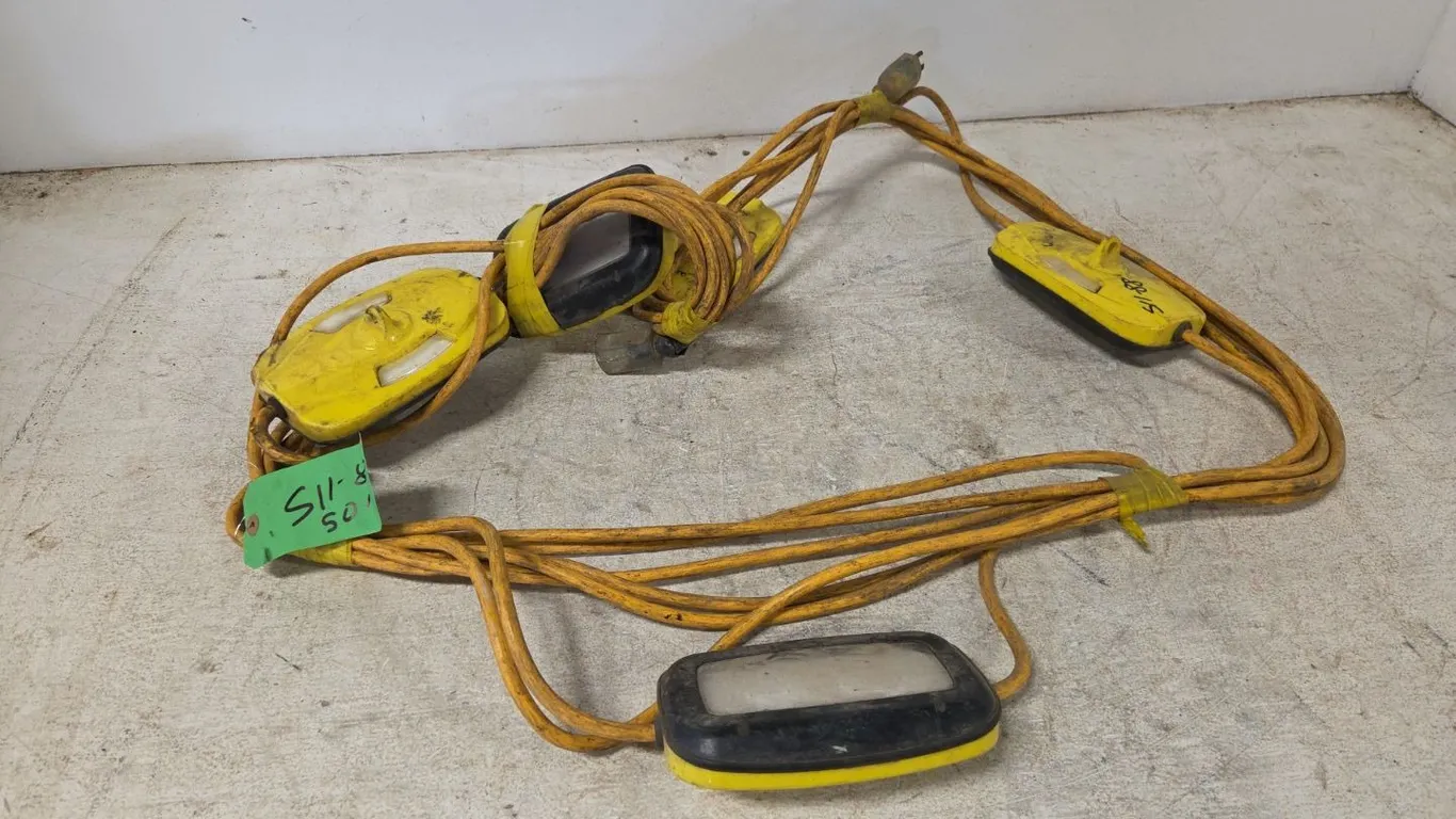 Southwire Industrial LED Job Sit String Lights 50', Works as Per Seller, Marked 88 (P9-M-S11)