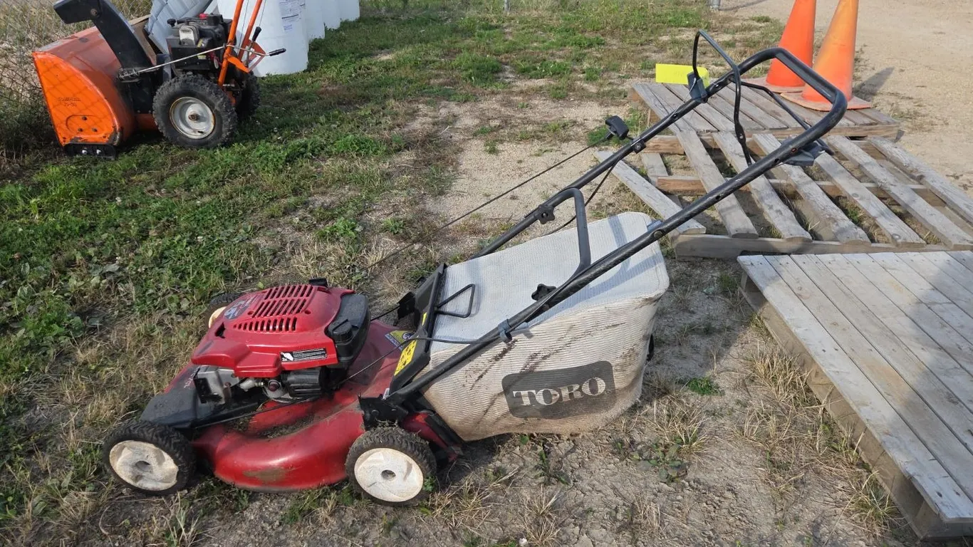 Toro Lawnmower, Marked 6 (P9-Out-C-S2314)