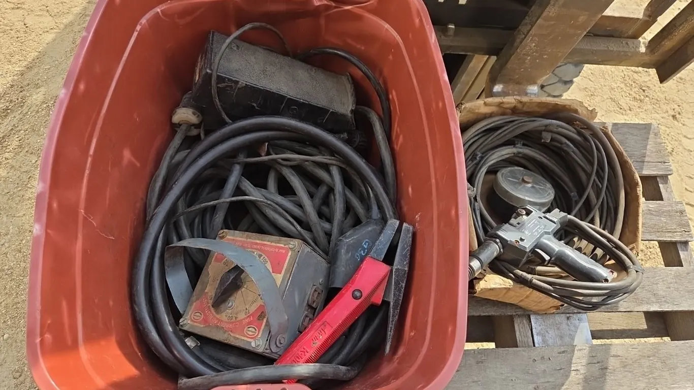Welding Cable, 2 Lengths 50' Each, Air Gauger, Remote for Lincoln, Spool Gun for Aluminum, Marked 13 (P9-H-S2304)
