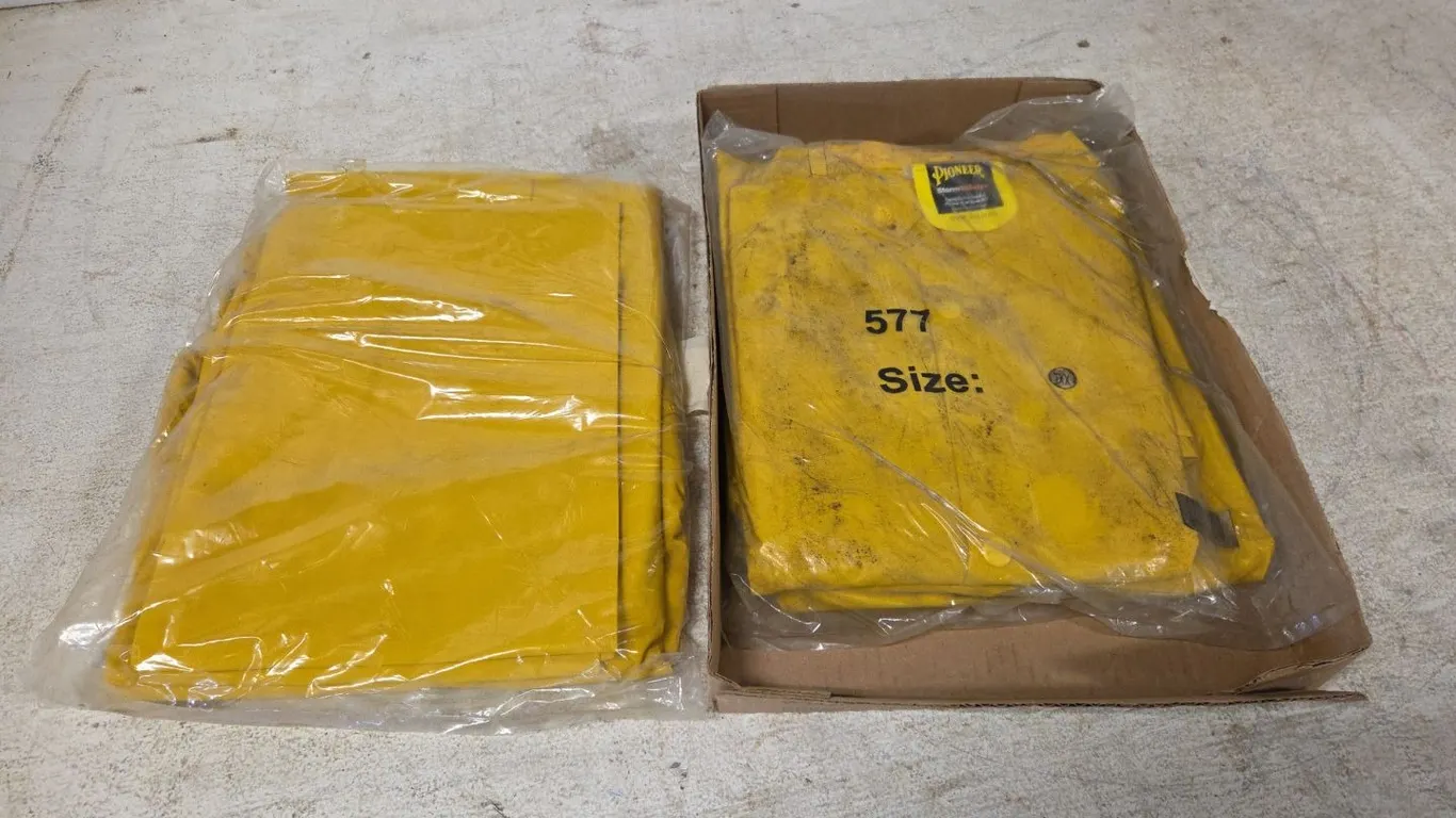 2 Qty Pioneer Storm Master 2XL, Marked 11 (P9-Z-S215)