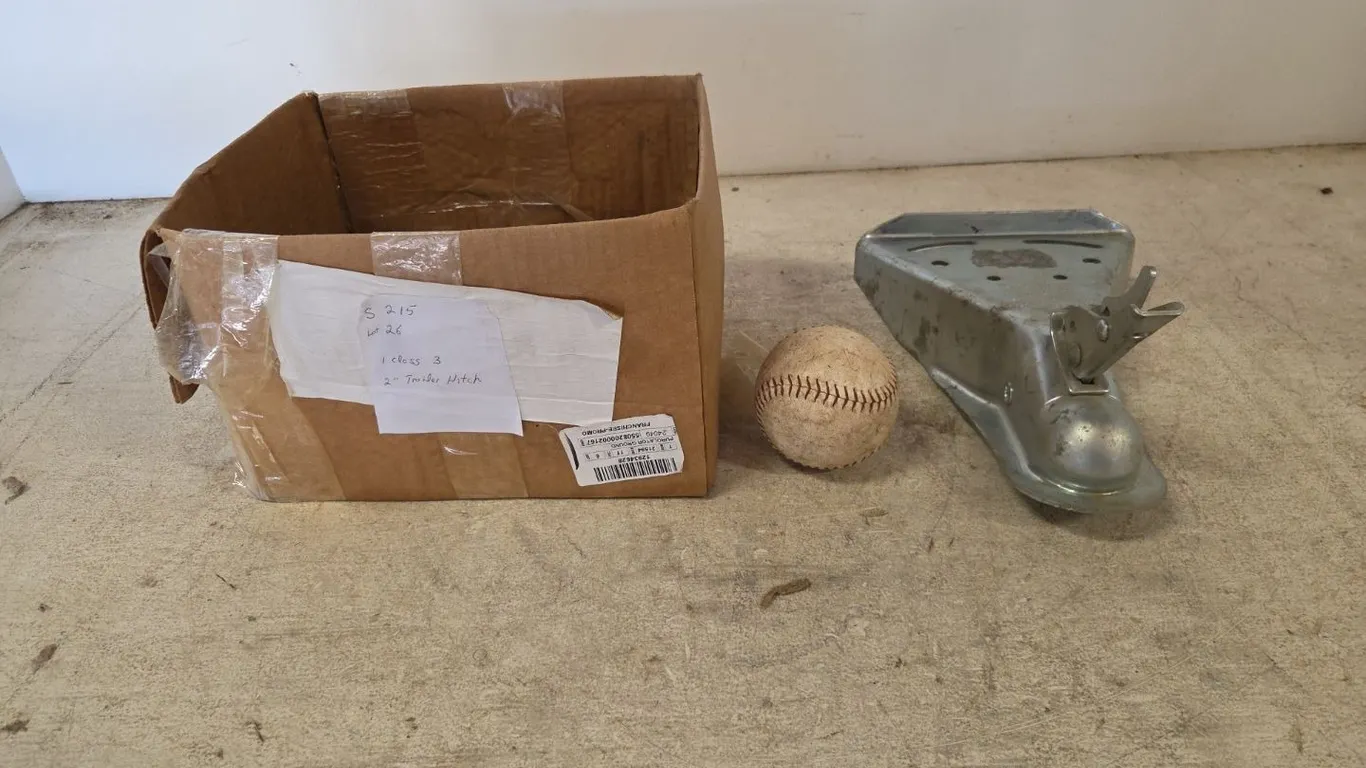 Class 3, 2" Trailer Hitch, Marked 26 (P9-Z-S215)