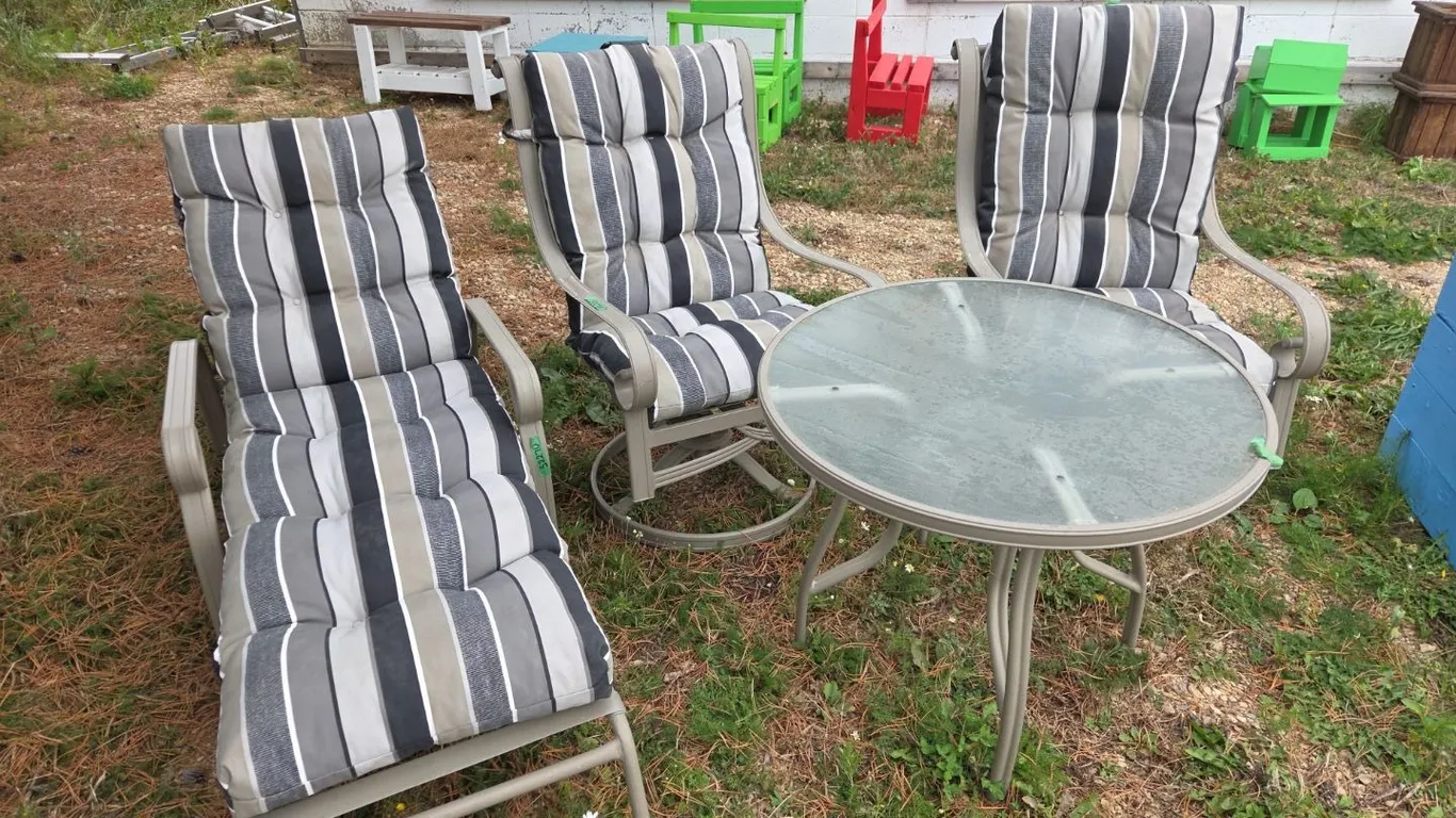 Patio Set, Table, 2 Chairs w/Cushions & Lounger w/Cushion (P9-Out-S2270)