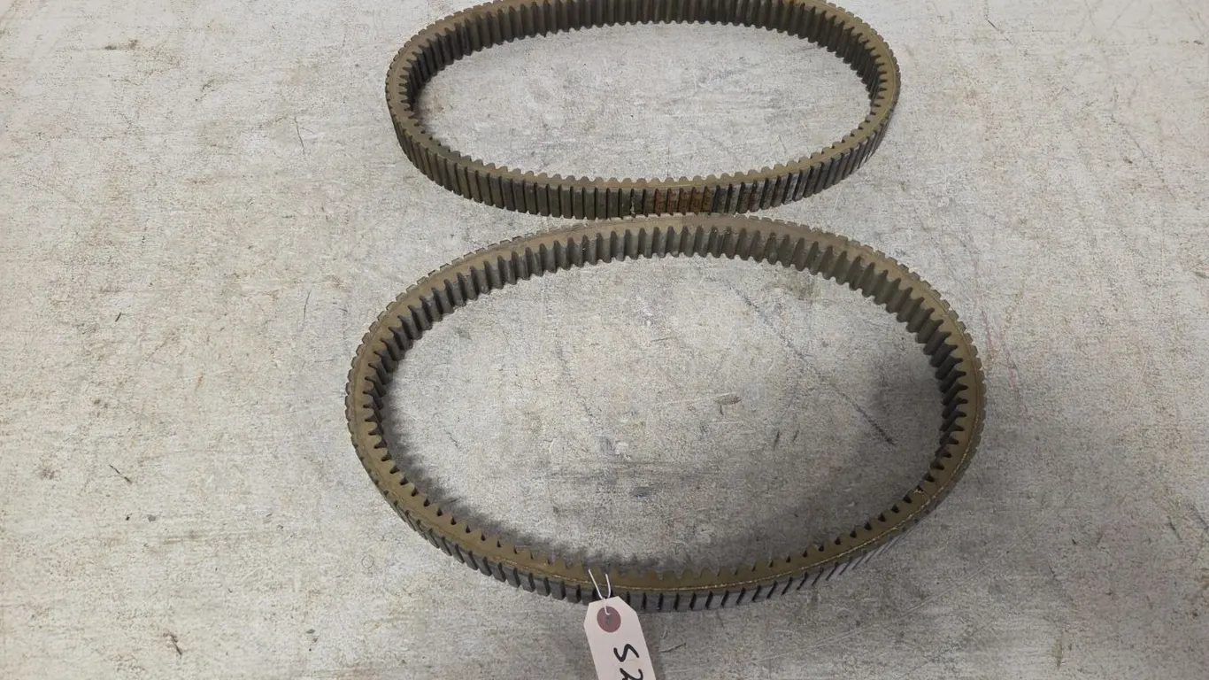 2 Belts Skidoo 800 (P9-D-S299)