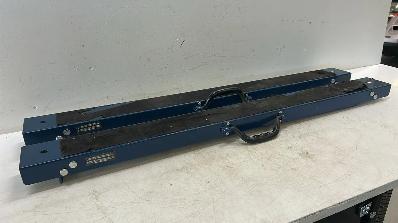 2 Folding Metal Saw Horses (P2-SWT2-S2095)