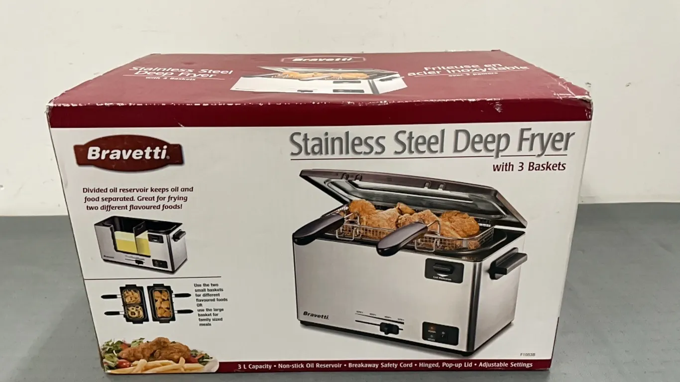 Bravetti Stainless Steel Deep Fryer, New In Factory Sealed Box (P2-WWS2-S49)