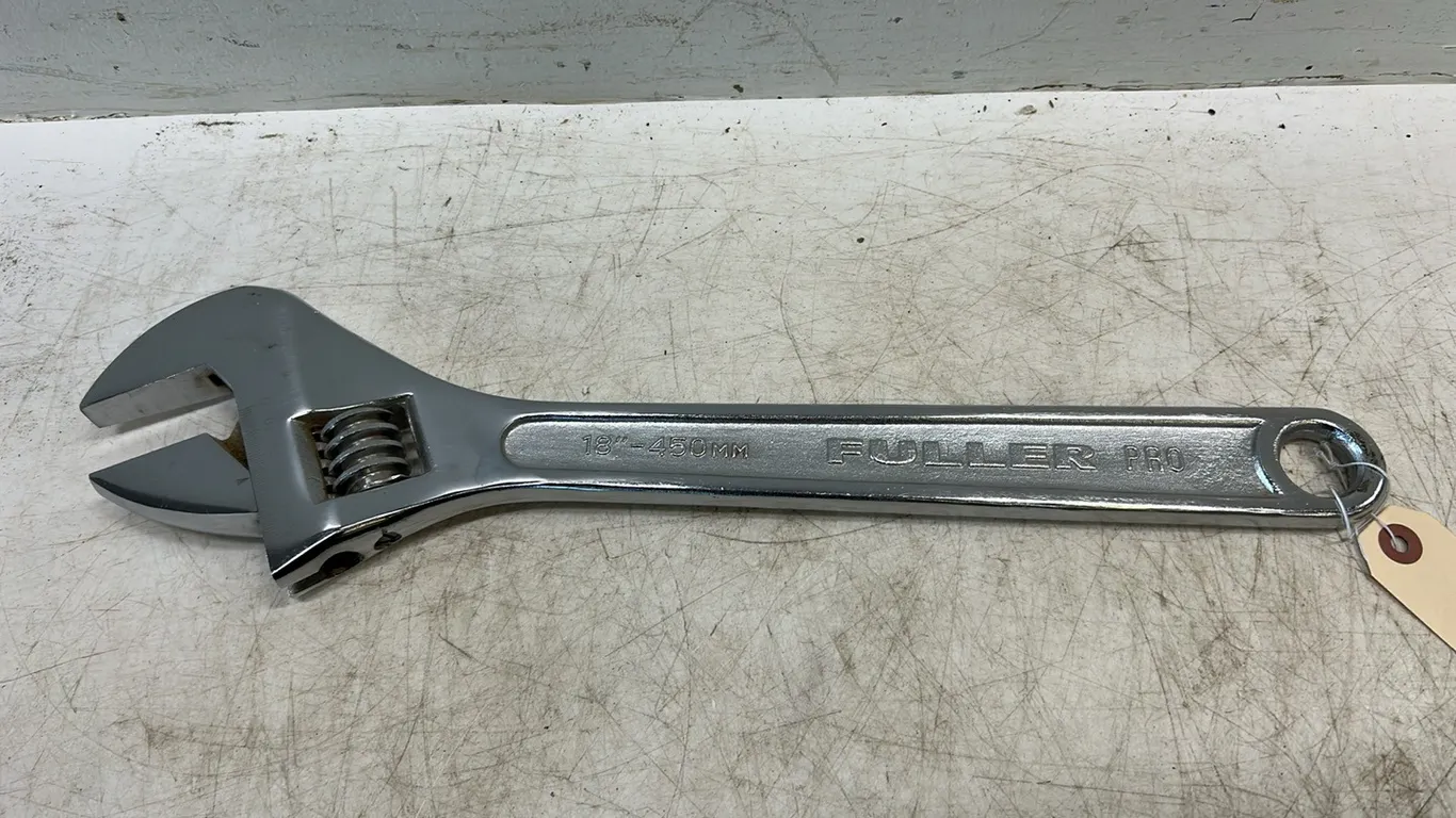 18" Fuller Crescent Wrench (P2-SWT3-S2129)