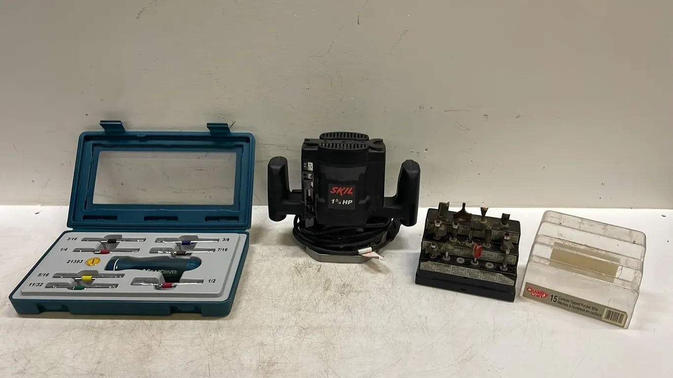 Router and Screwdriver Set (P2-NWT1-S1094)