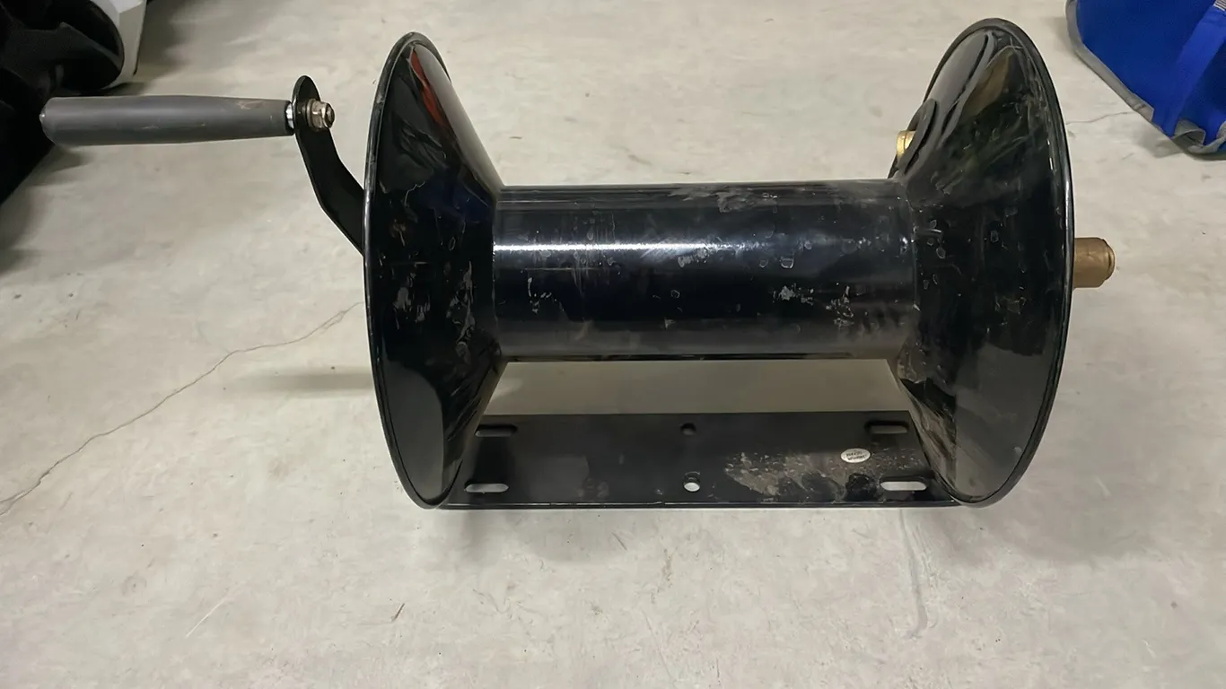 Hose Reel, New As Per Seller (P2-NWT1-S2030)