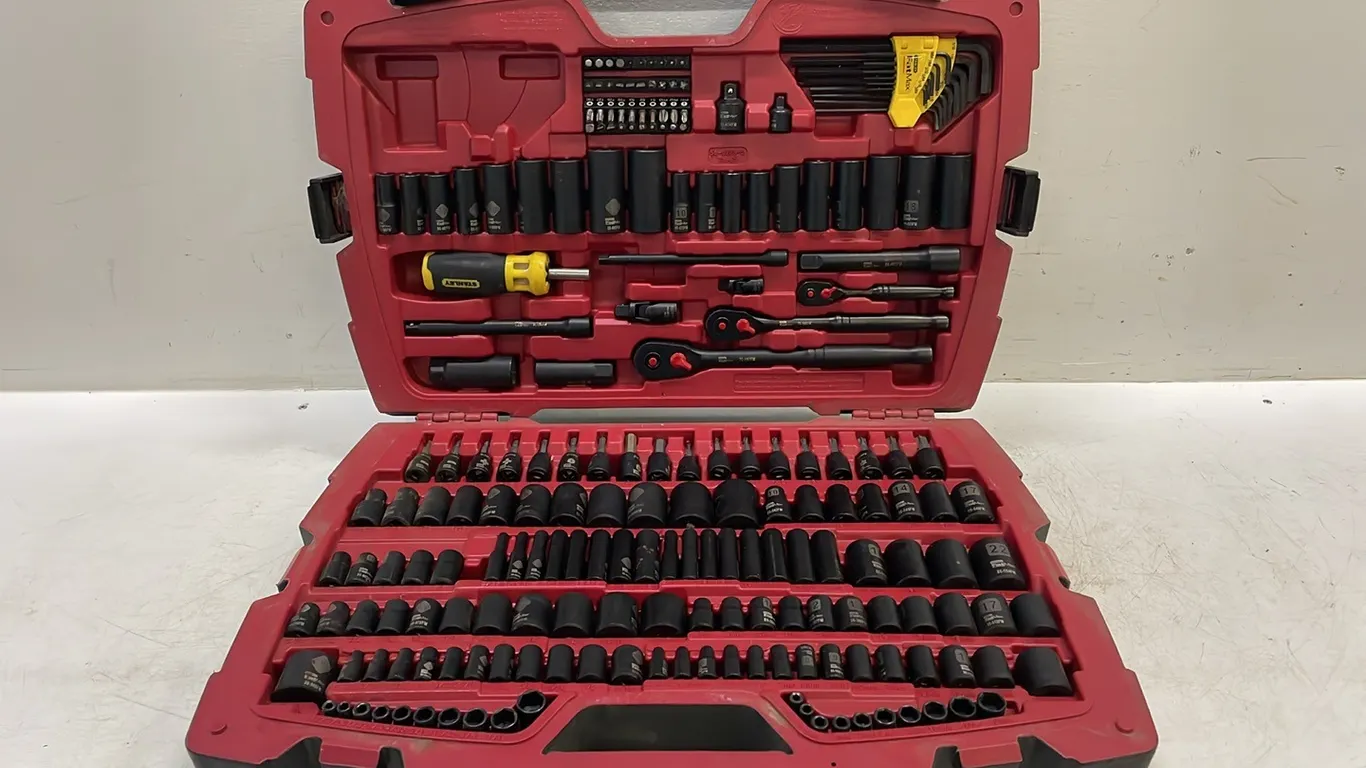 Stanly Fat Max Tool Kit, Marked #52 (P2-EWT1-S39)