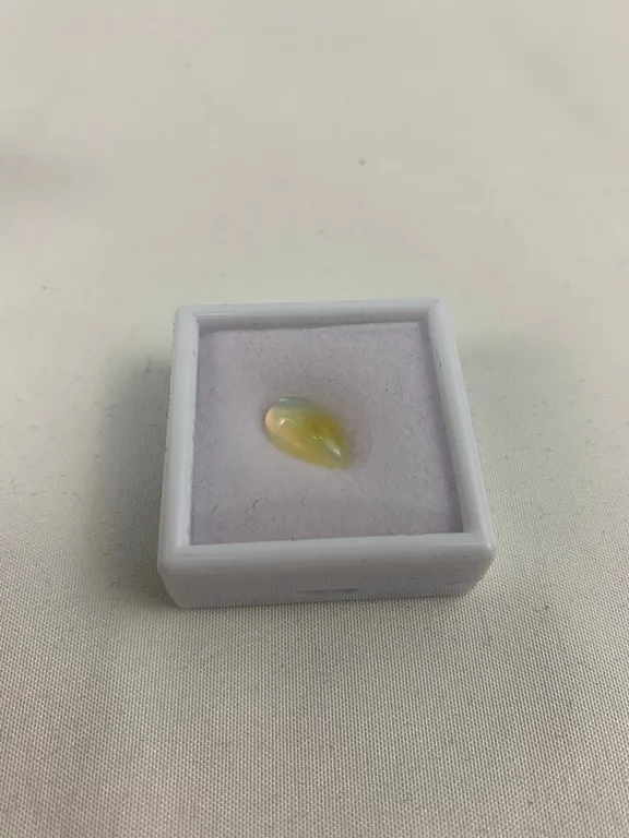 New 3.1ct Natural White Fire Opal, Untreated, Pear Cabochon, 8.3*14.5mm, Marked 30 (P6-S1994)
