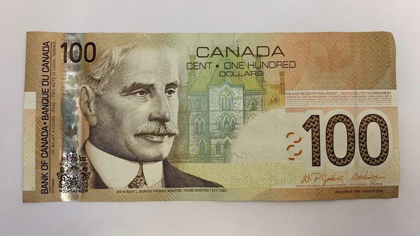 2004 Canadian $100 Bill - Very Good Condition, No Folds, Corners Sharp, Clean, Would Grade High (P6-S196)