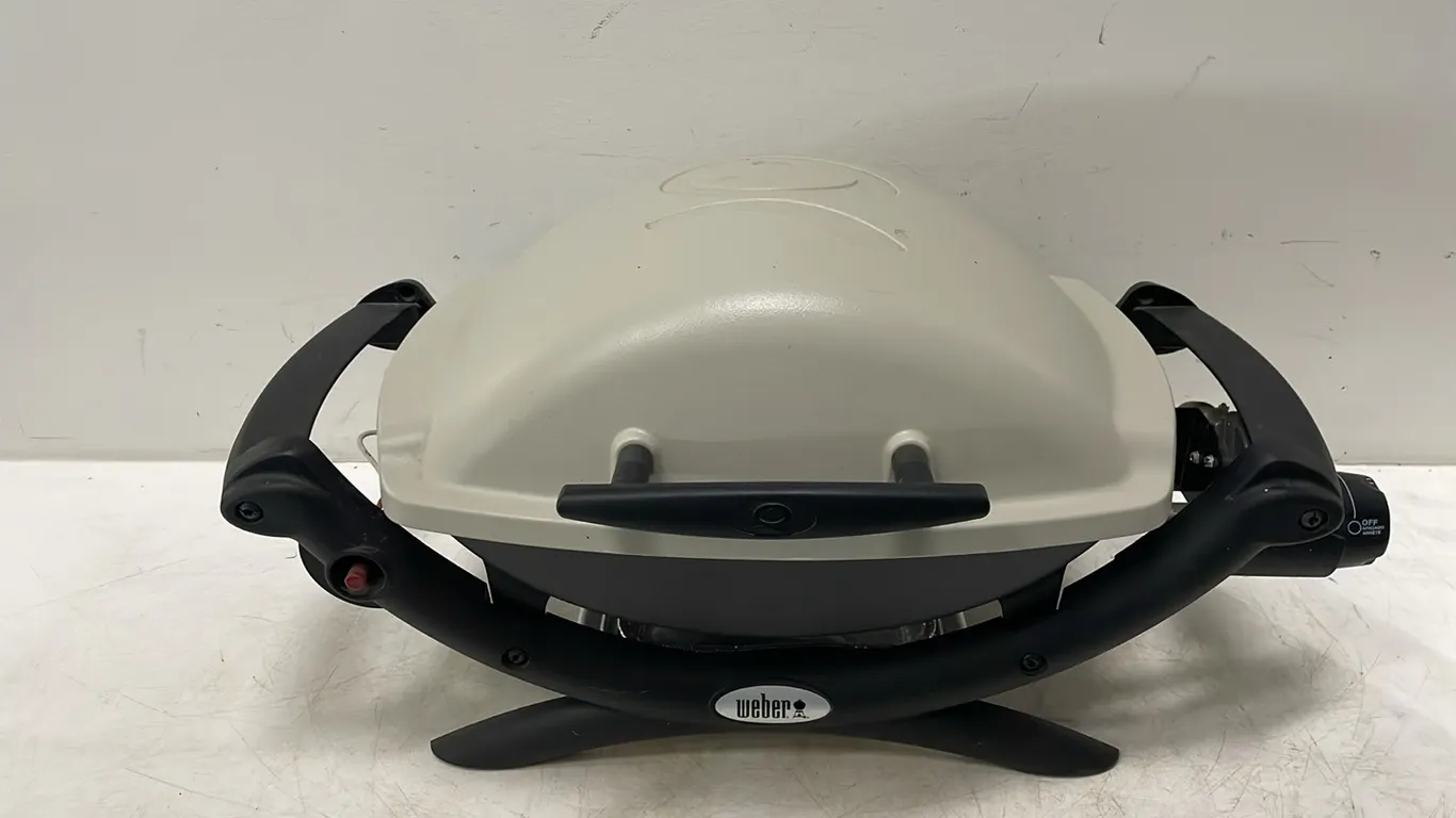 Weber Portable BBQ, Marked #13 (P3-SWT2-S160)