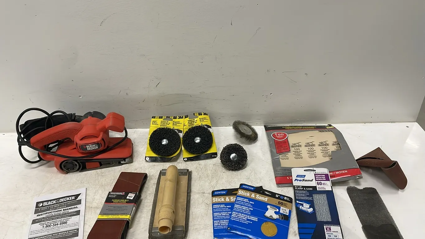 Black & Decker 3" x 18" Belt Sander and More As Per Pictures (P3-WWS4-S2270)