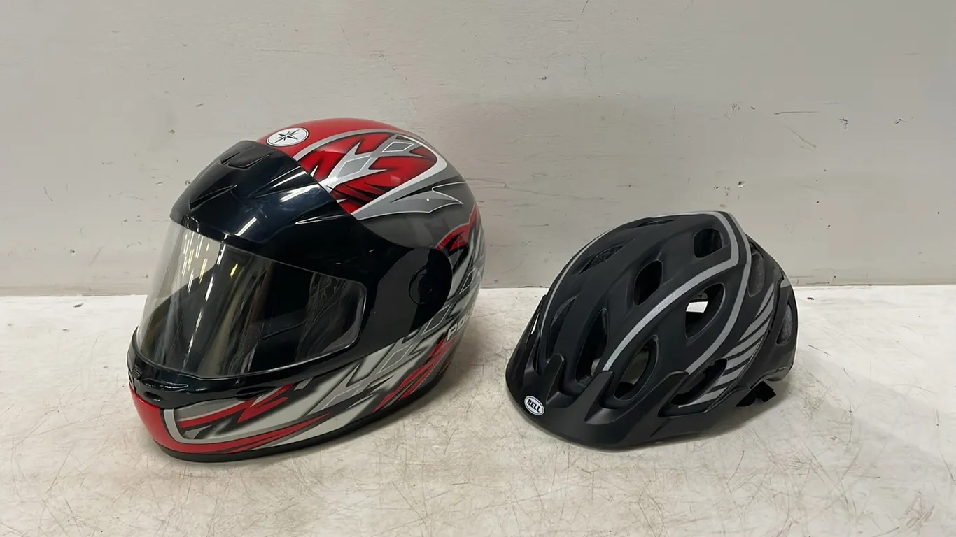 Bike Helmet and Polaris Snowmobile Helmet (P3-WWS5-S2270)
