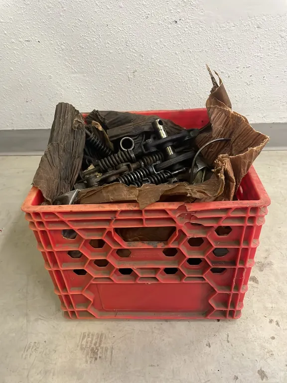 Crate of Deuteh Engine Parts, Rocker Arms and Injectors (P3-WWT2-S1999)