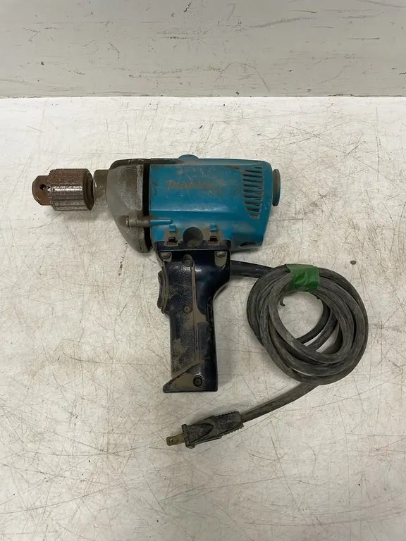 Makita Drill, Marked #2 (P3-WWS6-S1653)