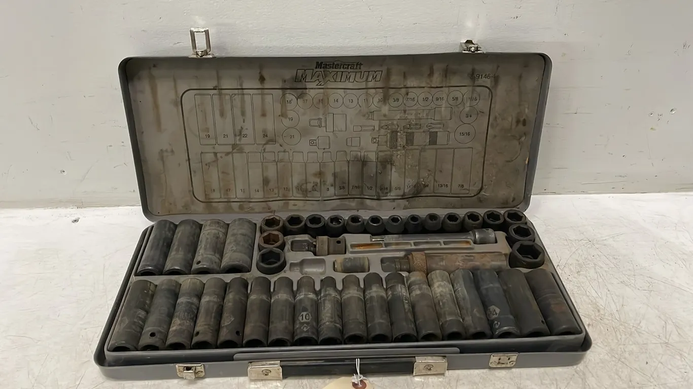 Mastercraft Maximum Heavy Duty Socket Set, Marked #10 (P3-WWS6-S1653)