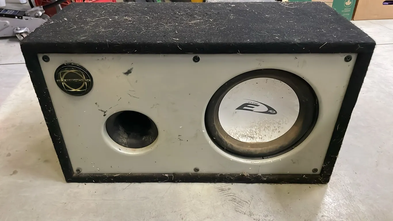 Sub Box with Alpine Amp, Marked #11 (P3-WWT2-S1653)