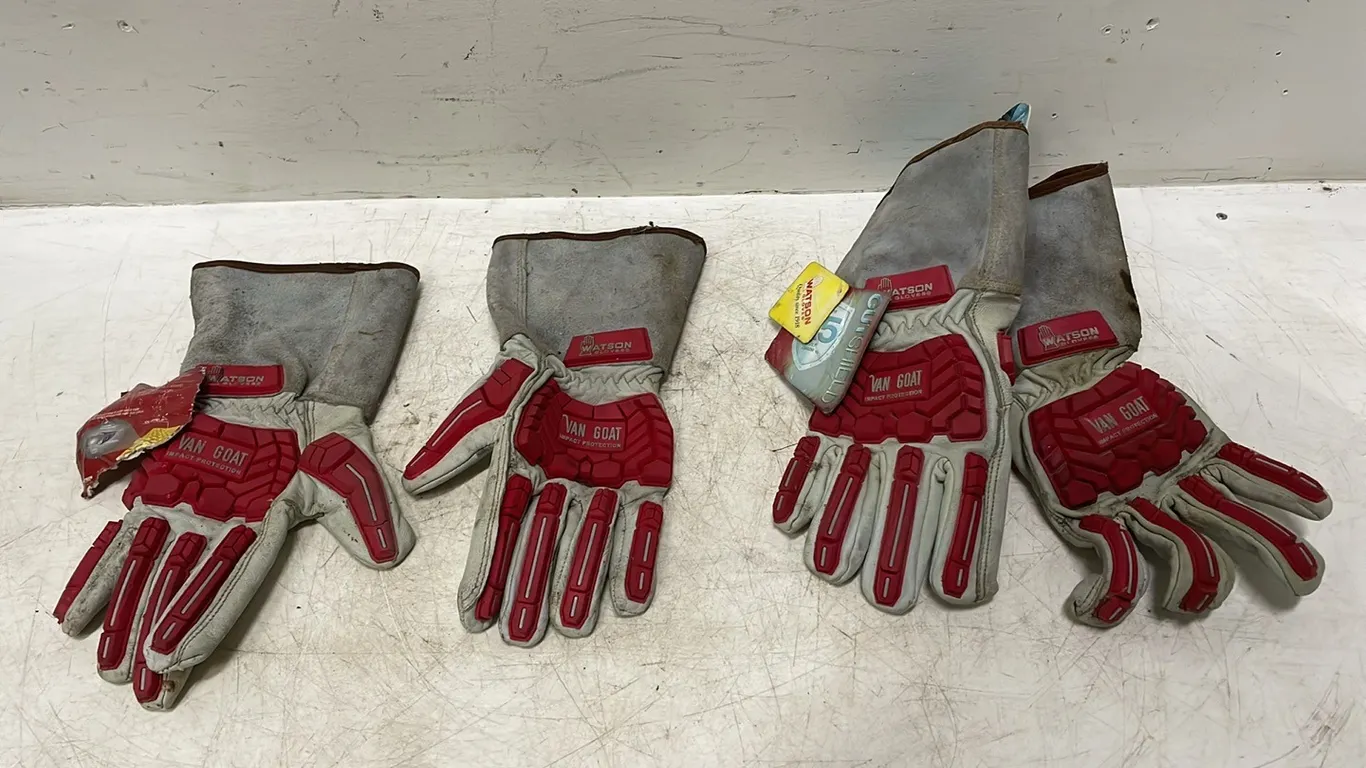 2 Pair of Van Goat Cut and Impact Protection Gloves, Marked 18 (P3-WWS7-S11)