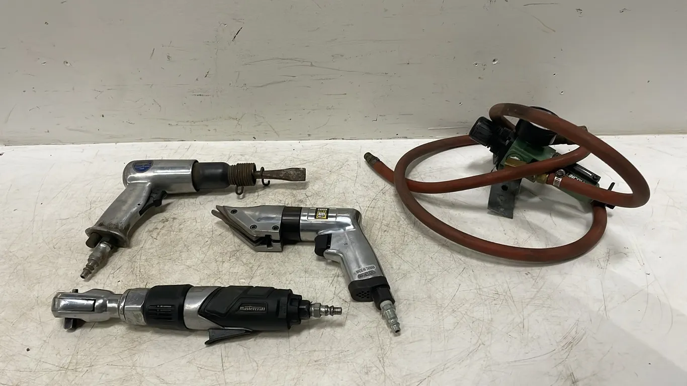 4 Air Tools, Includes Shear and Regulator with Pressure Gauge, Marked 46 (P3-WWS8-S11)