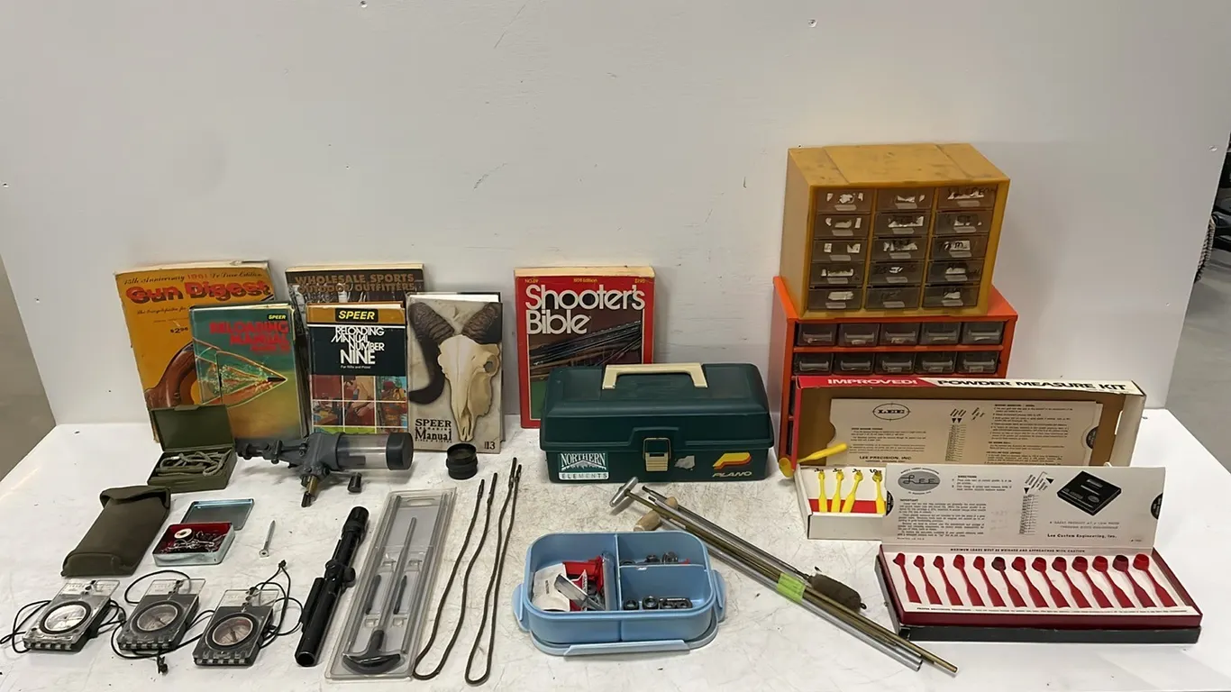 Assortment of Reloading Accessories As Per Pictures (P3-R1T4-S2174)