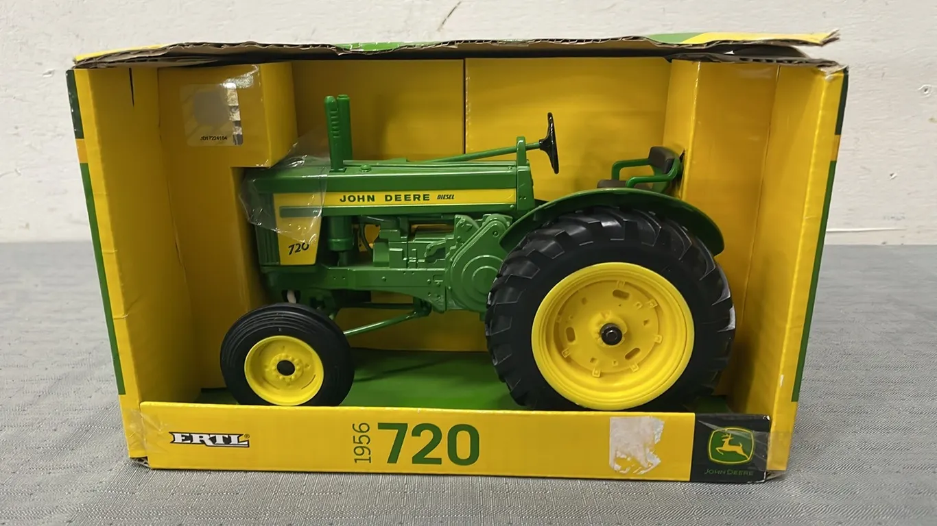 Ertl 720 Diesel John Deere 1956 Die-Cast Model, Wheatland Toy Tractor, 1/16 Scale, In Factory Box, Item #50 (P3-WWS1-S483)