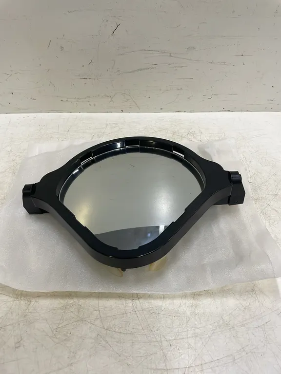 Quick Aligning Hitch Mirror, Item #21 (P3-R1T9-S2107)