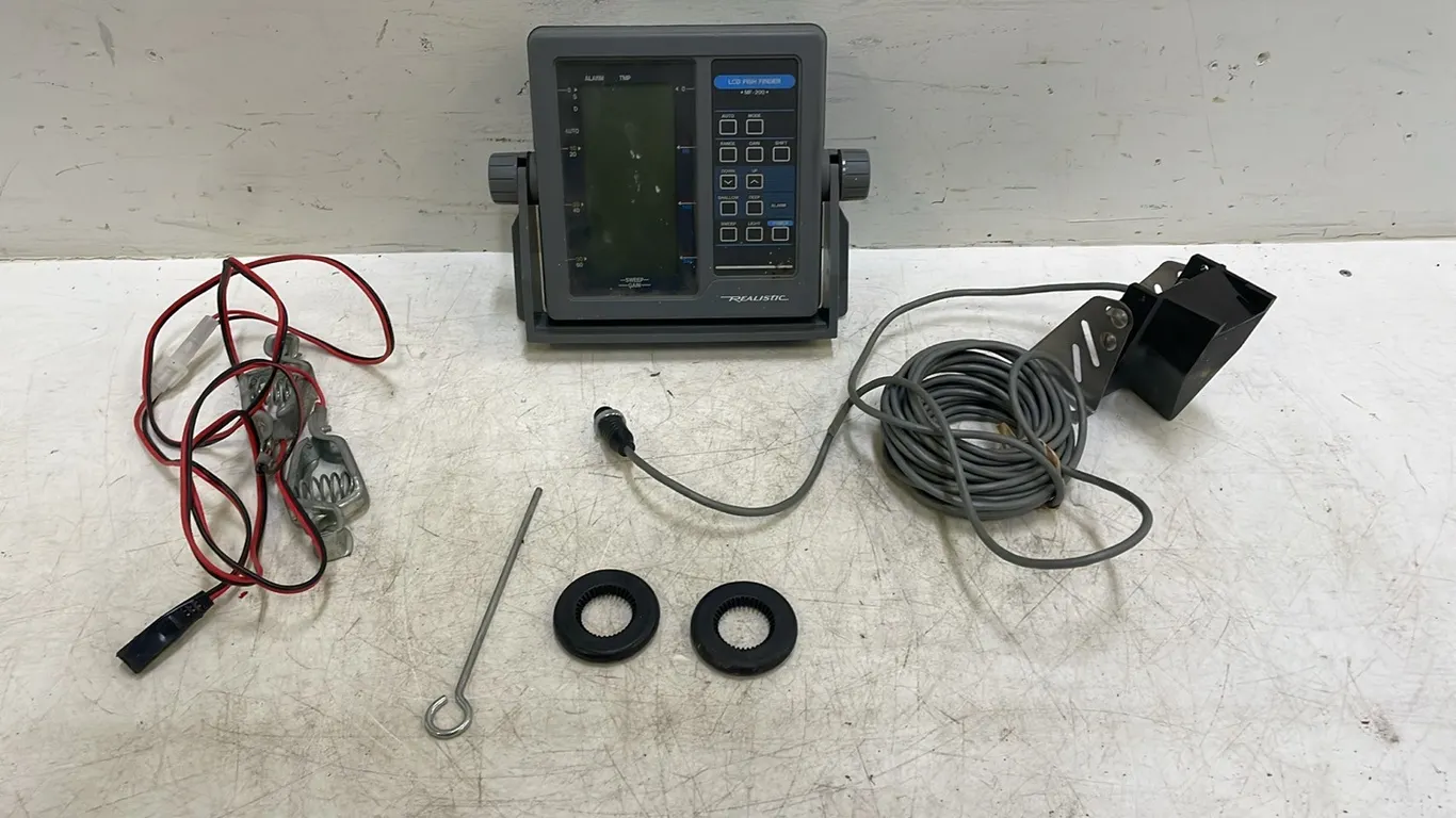Realistic Depth Finder, Item #10 (P3-R1T9-S1028)