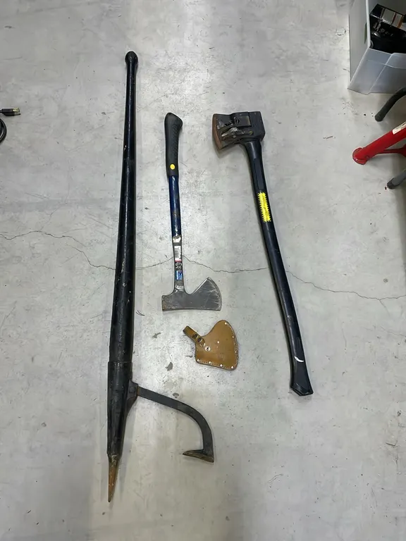 Log Roller, Splitting Maul, and A Master Craft 3Lb 13 Oz 36" Steel Axe, Item #19 (P3-R1T10-S1028)