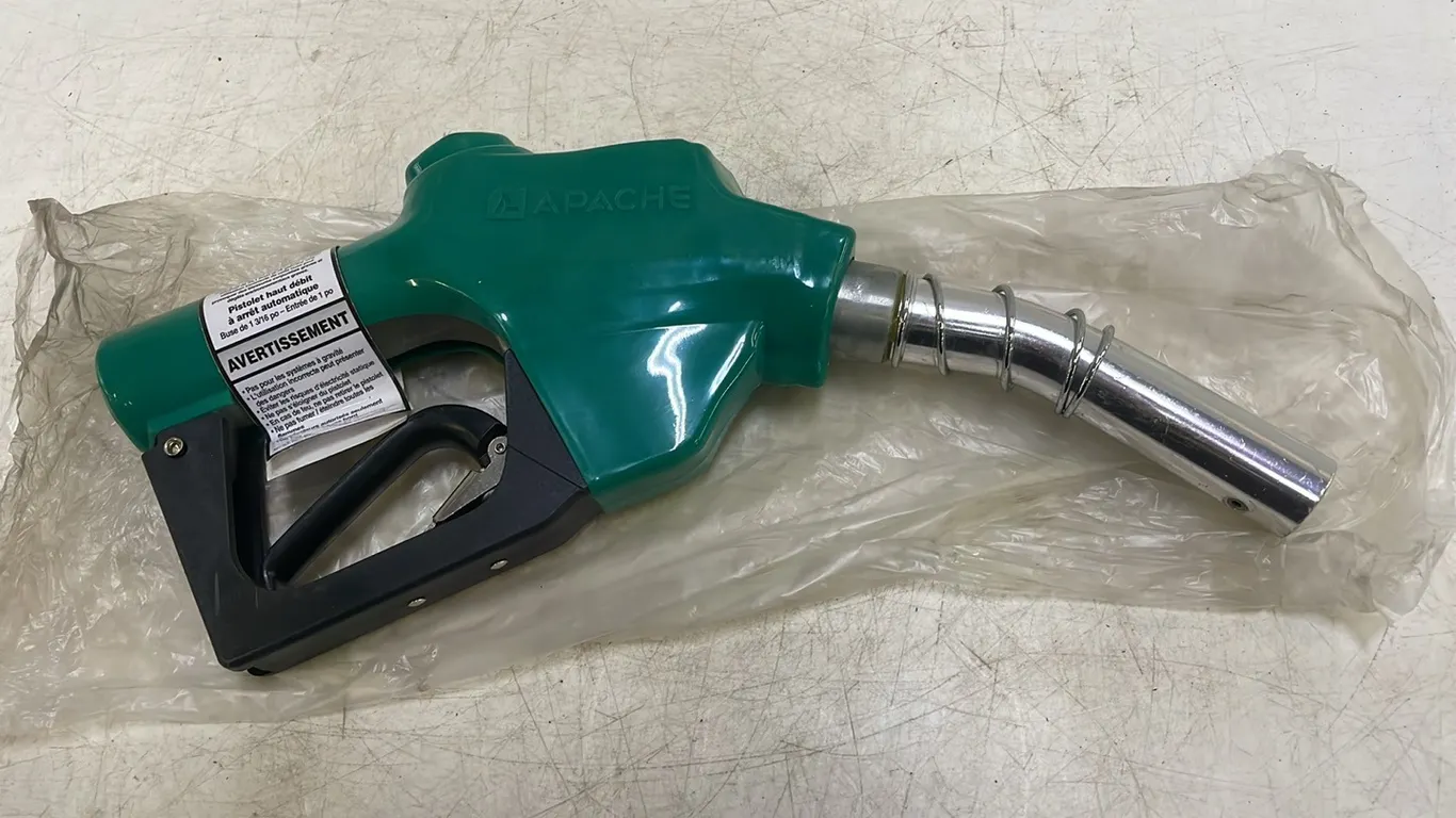 Auto Shutoff Diesel Fuel Nozzle, Item #11 (P3-R1T10-S2212)