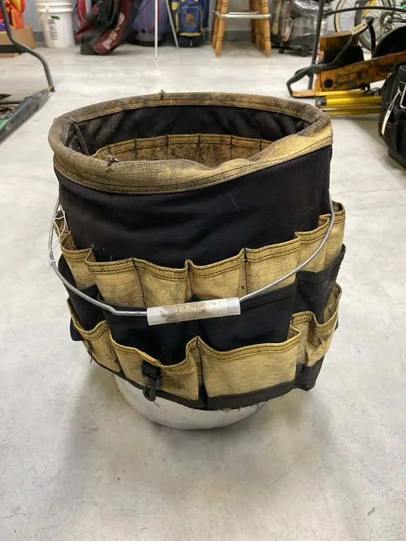 Kuny’s Tool Pail, Item #19 (P3-R2T2-S2212)