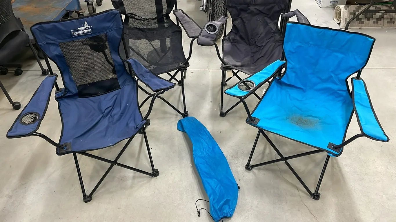 4 Camping Chairs, Item #7 (P3-R2T7-S2300)