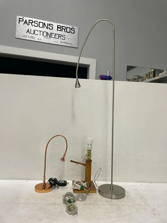 3 Lamps, Item #38 (P3-R2T4-S2300)