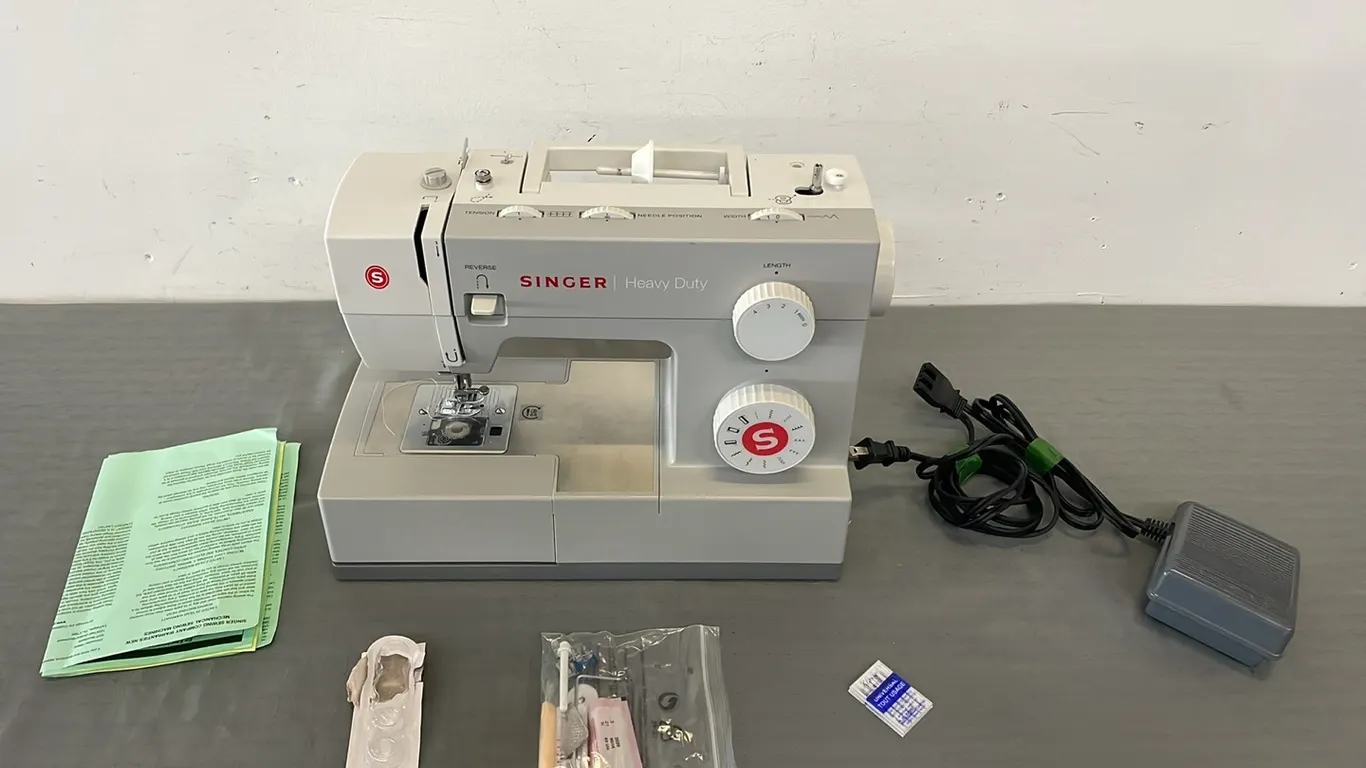 Singer Heavy Duty Sewing Machin with Manual, Grey, Marked A (P3-EWS2-S1835)