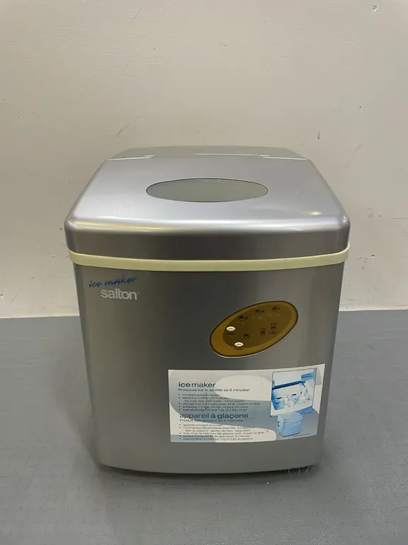 Salton Electric Ice Maker (P3-R2T9-S1248)