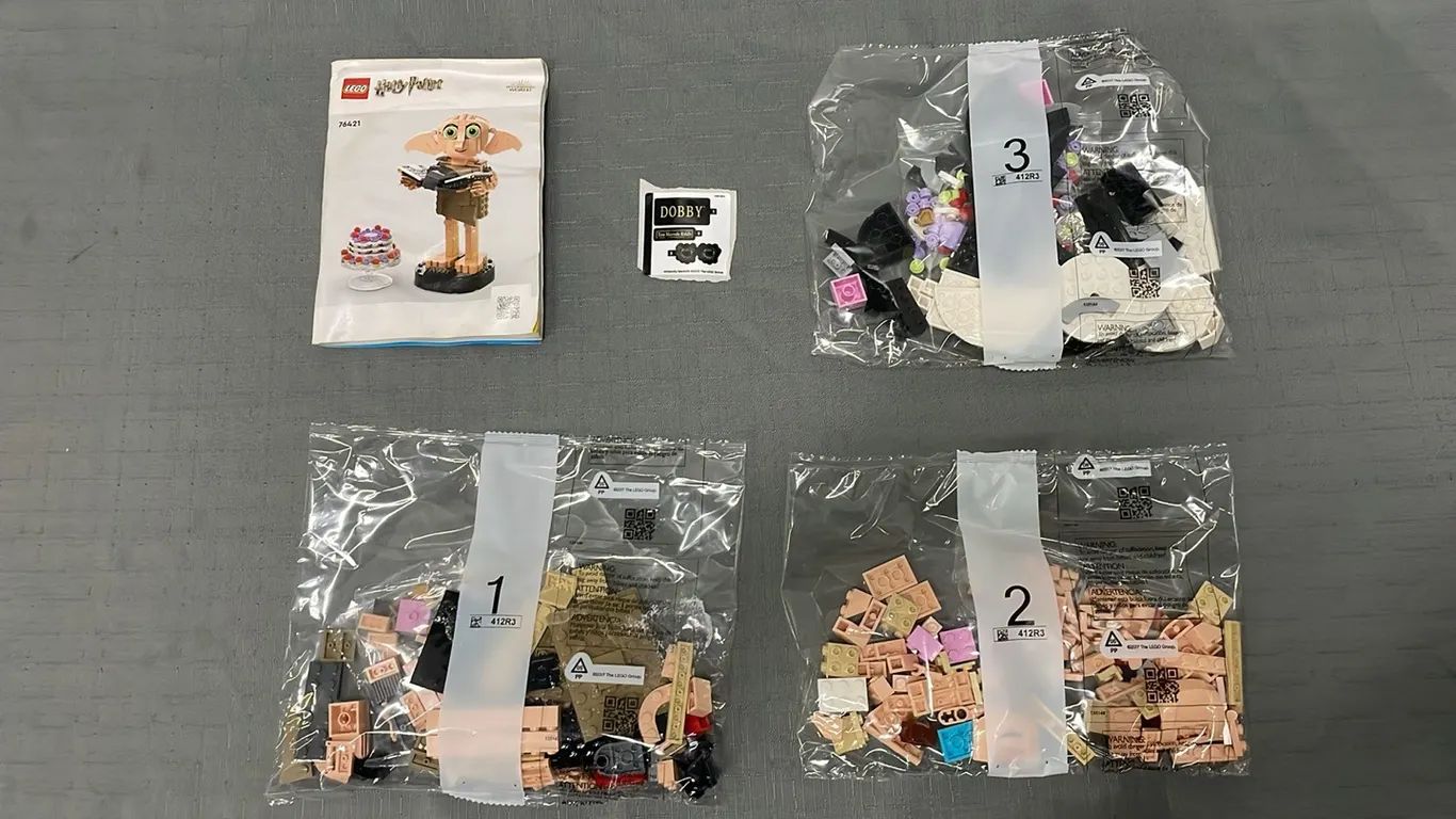 Harry Potter Lego 76421 Dobby The House Elf, Seller States That it is a New Unopened Complete Set with No Box (P3-WWS8-S2042)